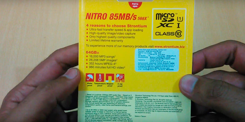 Strontium Nitro 64GB MicroSDXC in the use