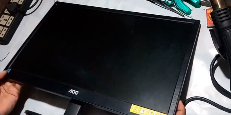 AOC e1670Swu Computer Monitor in the use
