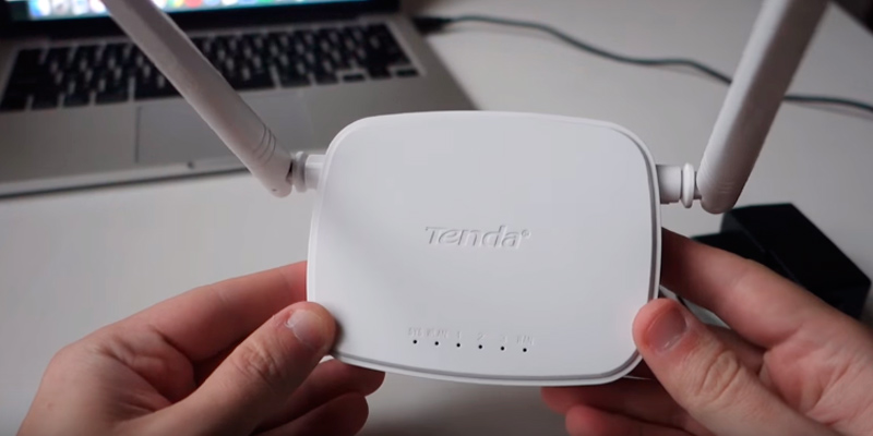Tenda N301 Wireless Easy Setup Router in the use