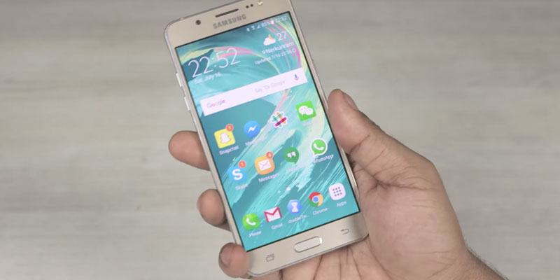 Review of Samsung Galaxy J5 - 6 Smartphone