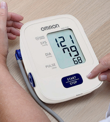 Review of Omron HEM-7120 Blood Pressure Monitor
